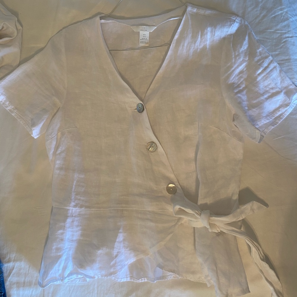 H&M White top